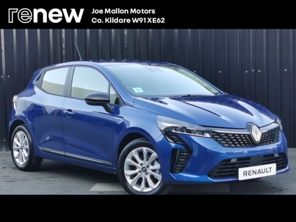 Renault Clio Hatchback, Petrol Hybrid, 2025, Blue