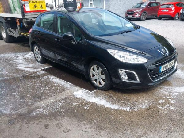 Peugeot 308 Hatchback, Diesel, 2011, Black
