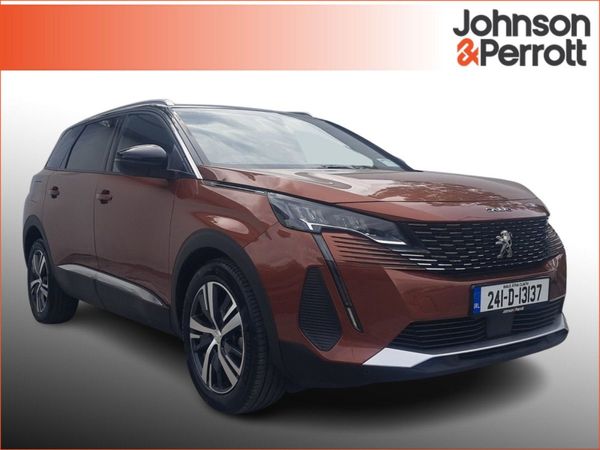 Peugeot 5008 MPV, Diesel, 2024, Brown