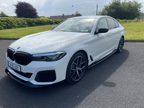 BMW 5-Series Saloon, Petrol Plug-in Hybrid, 2021, White