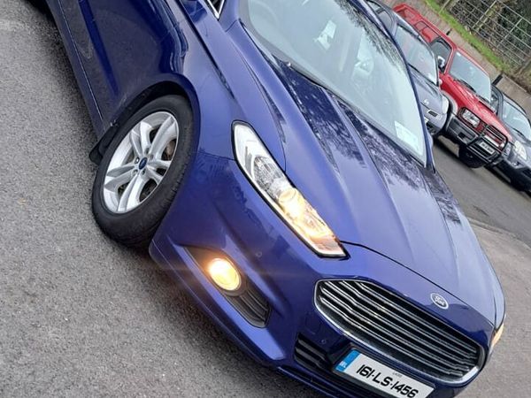 Ford Mondeo Hatchback, Diesel, 2016, Blue