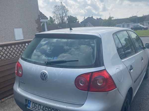 Volkswagen Golf Hatchback, Petrol, 2006, Silver