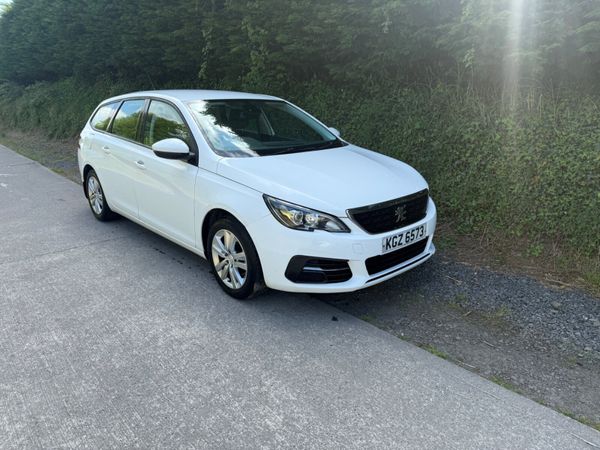 Peugeot 308 Estate, Diesel, 2018, White