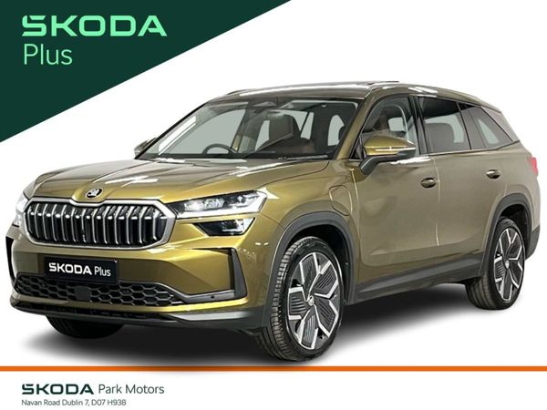 Skoda Kodiaq SUV, Petrol Plug-in Hybrid, 2024, Gold