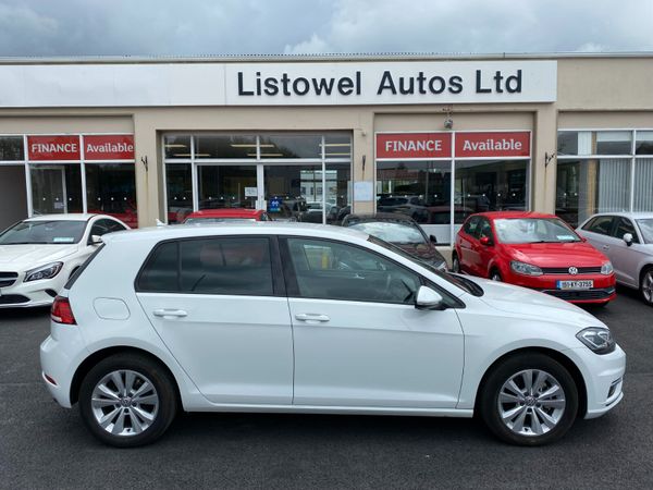 Volkswagen Golf Hatchback, Petrol, 2018, White
