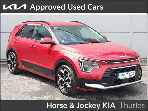 Kia Niro SUV, Petrol Hybrid, 2023, Red