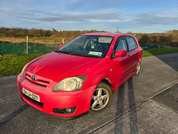 Toyota Corolla Hatchback, Diesel, 2004, Red