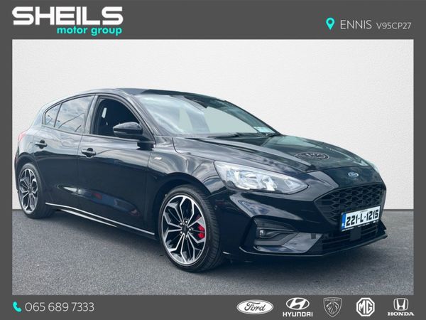 Ford Focus Hatchback, Diesel, 2022, Black