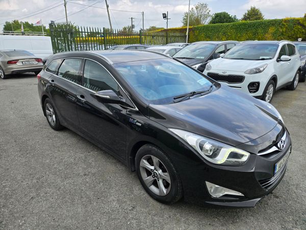 Hyundai i40 Estate/Jeep, Diesel, 2014, Black