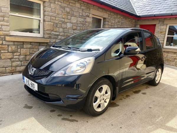 Honda Jazz Hatchback, Petrol, 2011, Black
