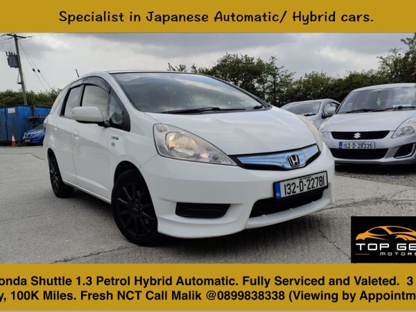 Honda Shuttle Estate, Petrol Hybrid, 2013, White
