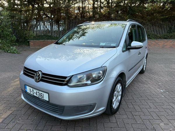 Volkswagen Touran MPV, Diesel, 2011, Silver