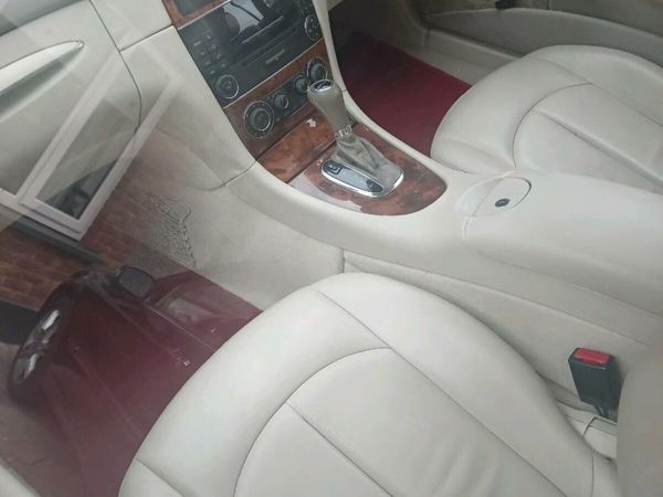 Mercedes-Benz CLK Coupe, Petrol, 2008, Red