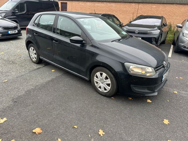 Volkswagen Polo Hatchback, Diesel, 2011, Black