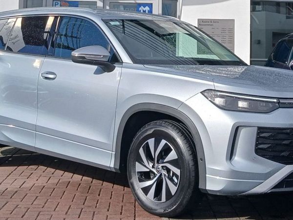 Volkswagen Tayron Estate, Diesel, 2025, Silver