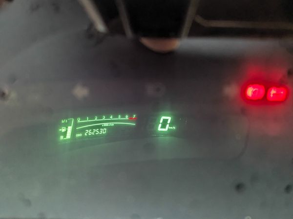Toyota Yaris Hatchback, Petrol, 2006, Silver