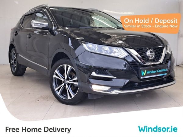 Nissan Qashqai Crossover, Petrol, 2019, Black
