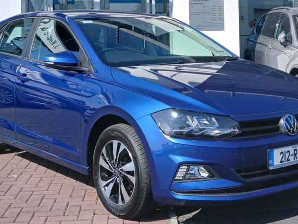 Volkswagen Polo Hatchback, Petrol, 2021, Blue