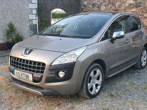 Peugeot 3008 MPV, Diesel, 2011, Grey
