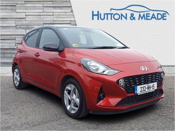 Hyundai i10 Hatchback, Petrol, 2023, Red