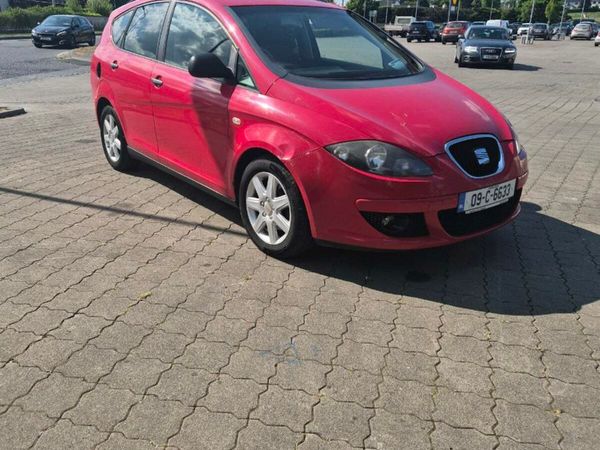 SEAT Altea MPV, Diesel, 2009, Red