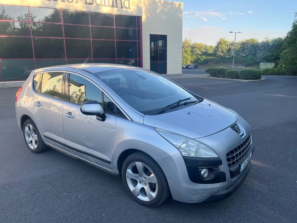 Peugeot 3008 MPV, Diesel, 2010, Grey