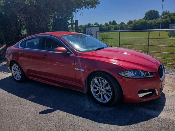 Jaguar XF Saloon, Diesel, 2012, Red