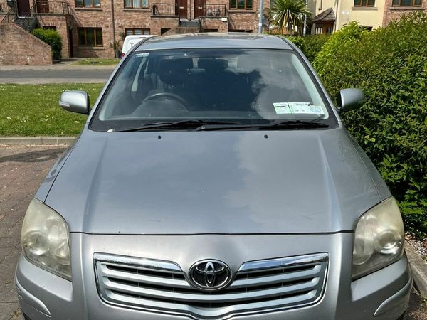 Toyota Avensis Saloon, Petrol, 2008, Grey