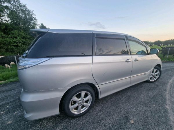 Toyota Estima MPV, Petrol, 2012, Silver