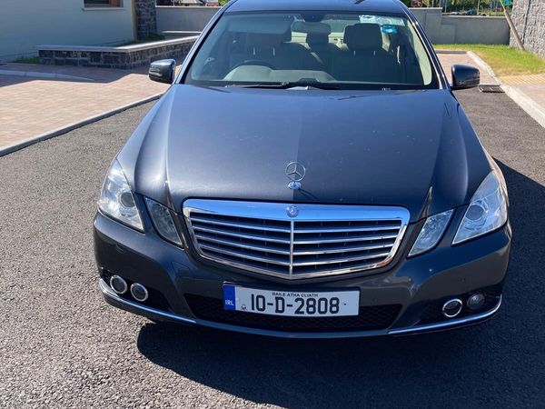 Mercedes-Benz E-Class Saloon, Diesel, 2010, Grey