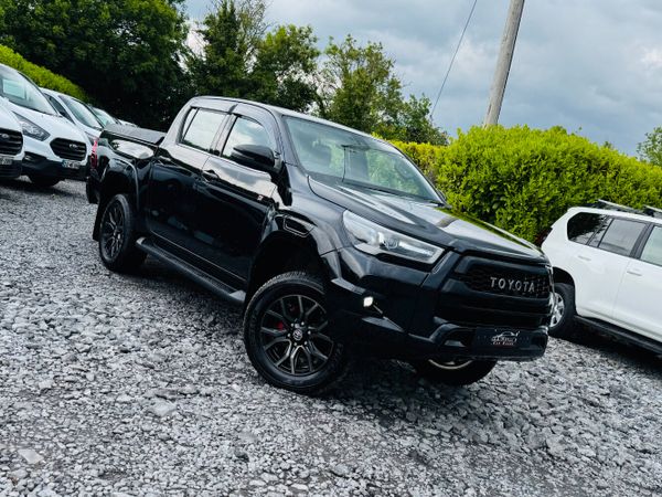 Toyota Hilux Pick Up, Diesel, 2023, Black