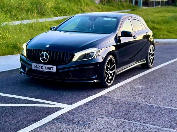 Mercedes-Benz A-Class Hatchback, Petrol, 2014, Black