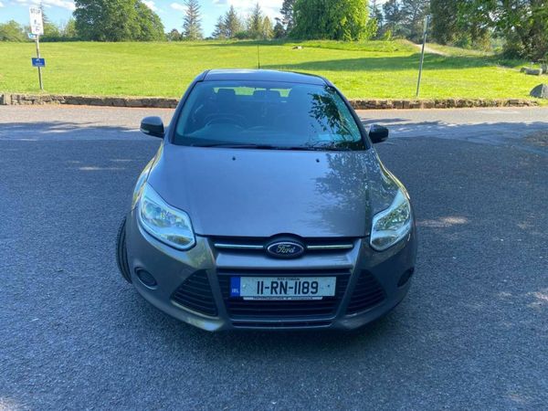 Ford Focus Saloon, Diesel, 2011, Brown