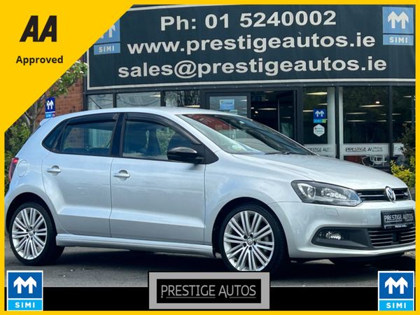 Volkswagen Polo Hatchback, Petrol, 2015, Silver
