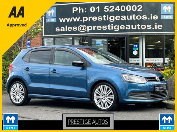 Volkswagen Polo Hatchback, Petrol, 2014, Blue