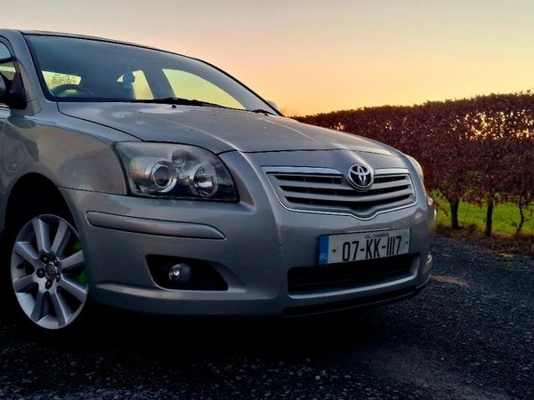 Toyota Avensis Saloon, Petrol, 2007, Green