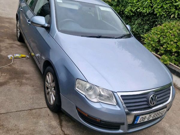 Volkswagen Passat Saloon, Diesel, 2008, Blue