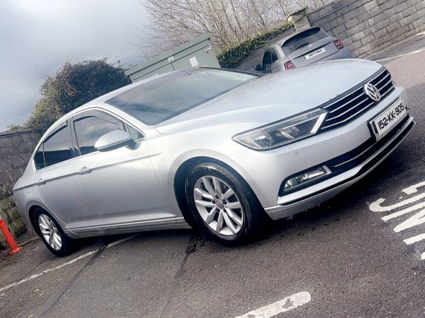 Volkswagen Passat Saloon, Diesel, 2015, Silver