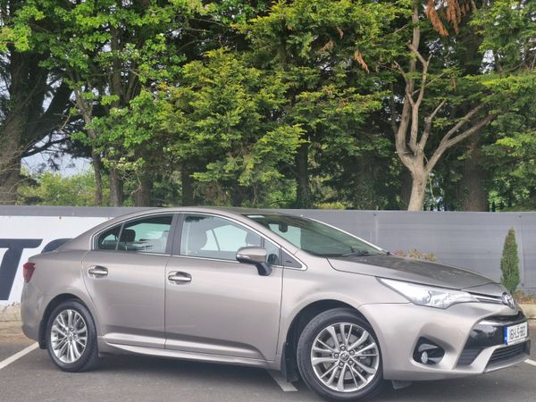 Toyota Avensis Saloon, Diesel, 2016, Bronze