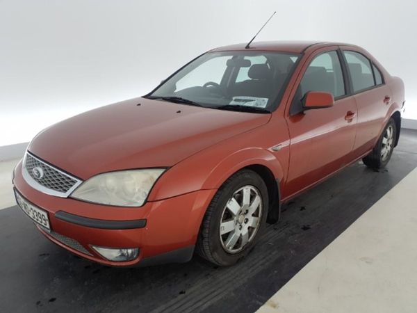 Ford Mondeo Saloon, Petrol, 2006, Red
