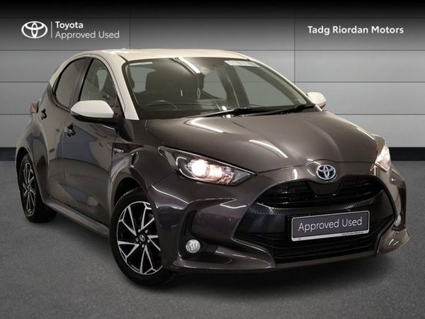 Toyota Yaris Hatchback, Hybrid, 2021, Grey