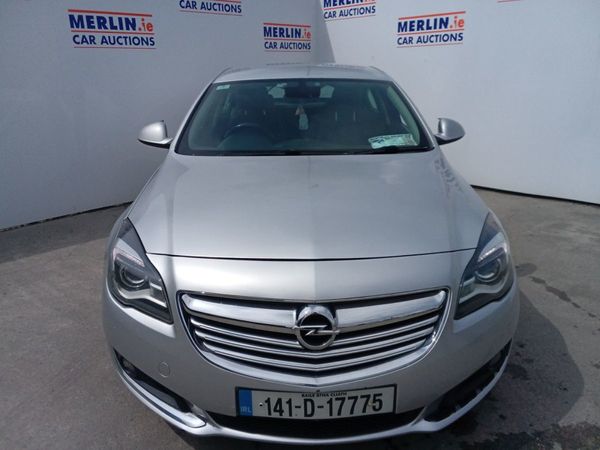 Opel Insignia Hatchback, Diesel, 2014, Silver