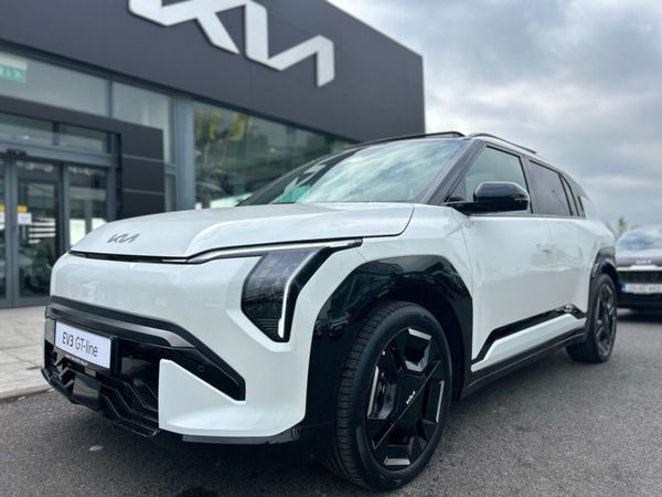 Kia EV3 SUV, Electric, 2025, White