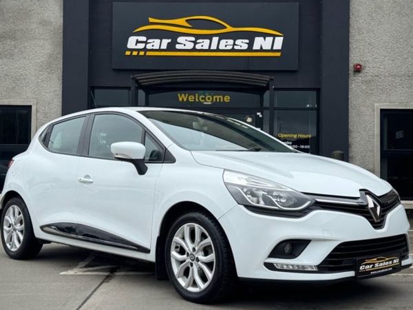 Renault Clio Hatchback, Diesel, 2018, White