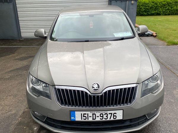 Skoda Superb Saloon, Diesel, 2015, Beige