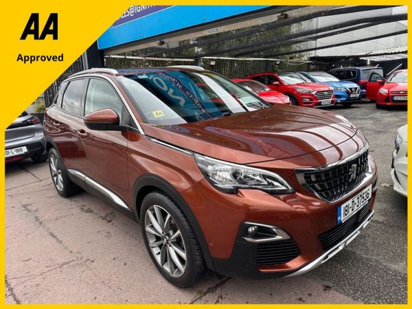 Peugeot 3008 MPV, Petrol, 2018, Brown