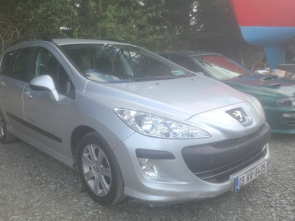 Peugeot 308 Estate, Diesel, 2009, Silver