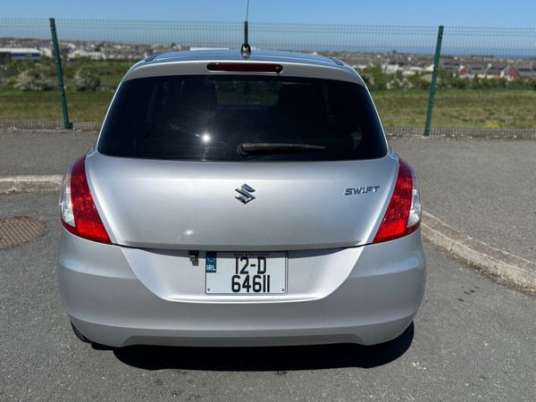 Suzuki Swift Hatchback, Petrol, 2012, Silver