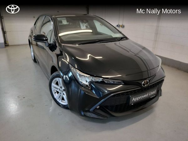 Toyota Corolla Hatchback, Petrol, 2019, Black