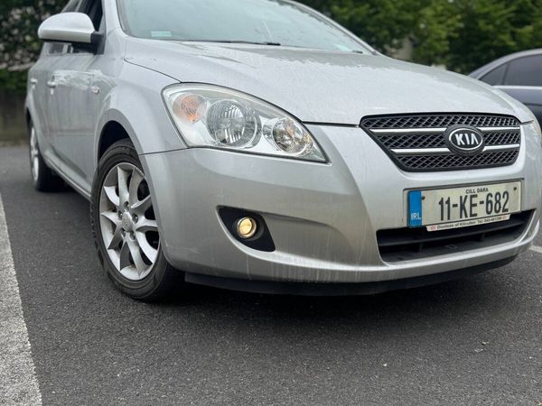 Kia Ceed Estate, Petrol, 2011, Silver